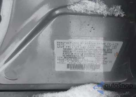 2021 Nissan Kicks Sr Xtronic Cvt z USA, uszkodzony, nr VIN 3N1CP5DV2ML506128